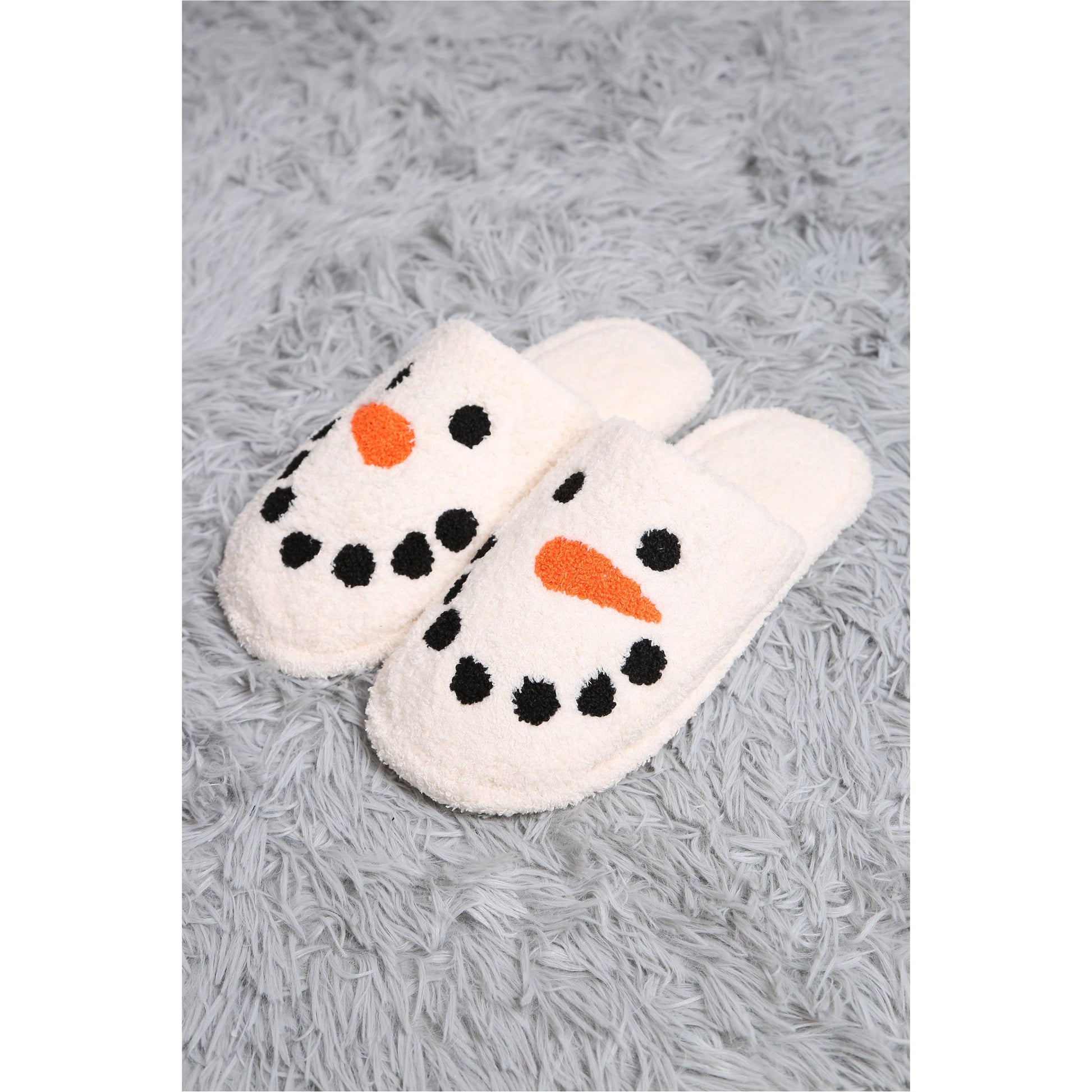 Snowman Embroidered Slipper - Desert Dreams Boutique