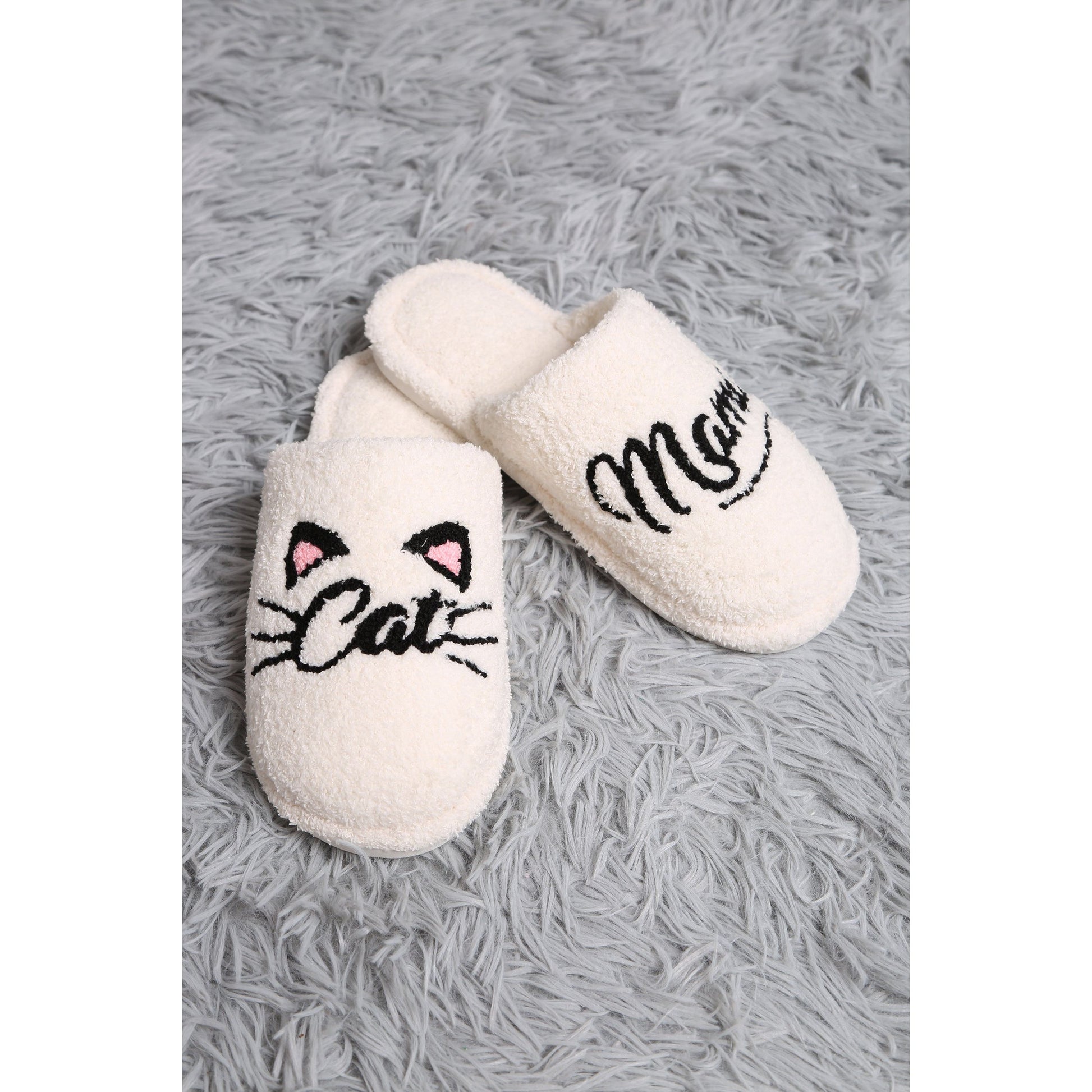 Cat Mama Embroidered Slipper - Desert Dreams Boutique