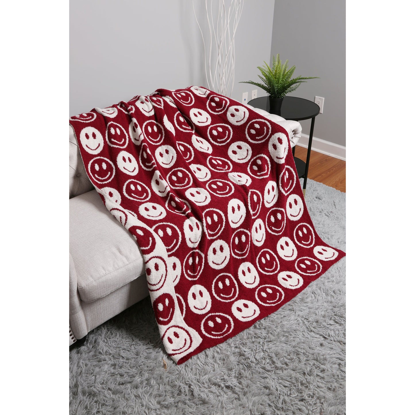 Cozy Collection Smiley Throw Blanket - Desert Dreams Boutique