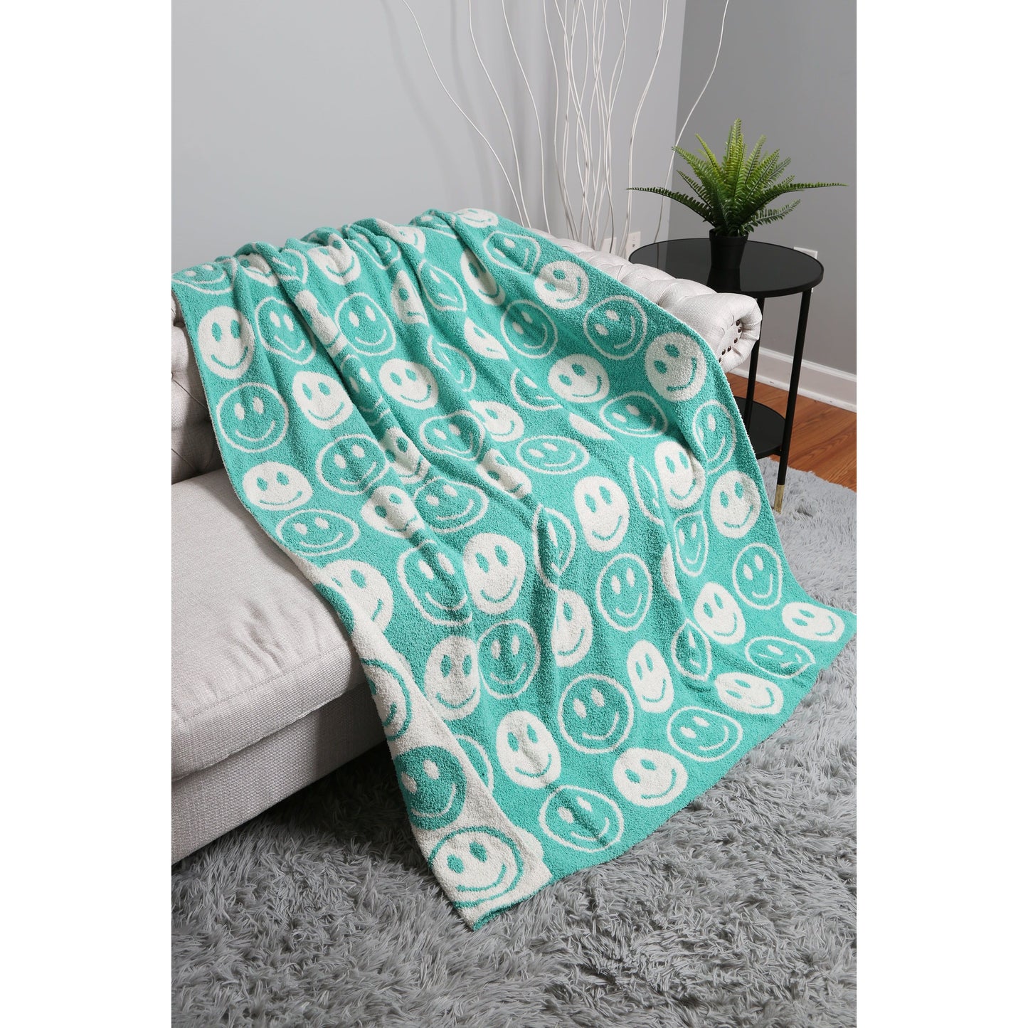 Cozy Collection Smiley Throw Blanket - Desert Dreams Boutique