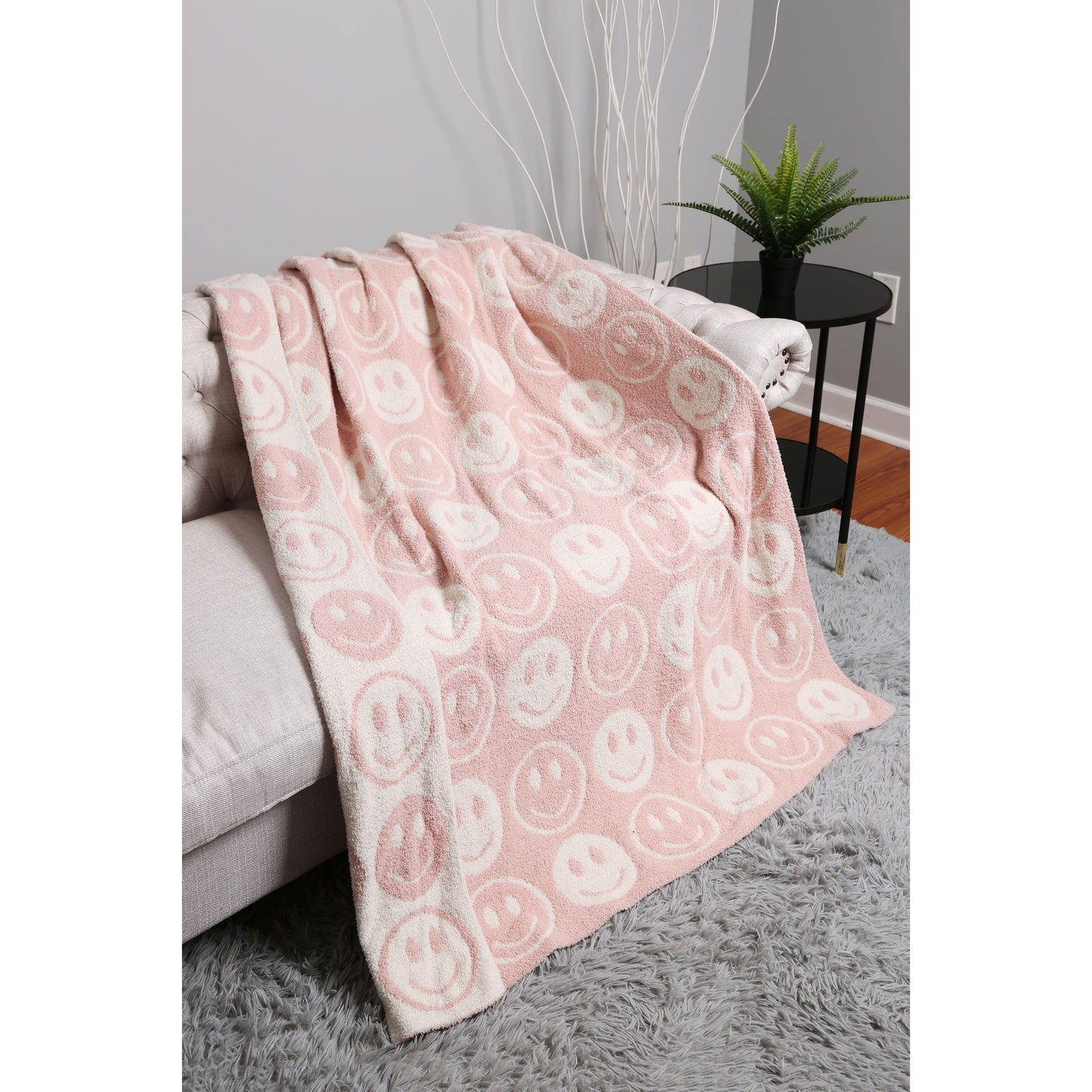 Cozy Collection Smiley Throw Blanket - Desert Dreams Boutique