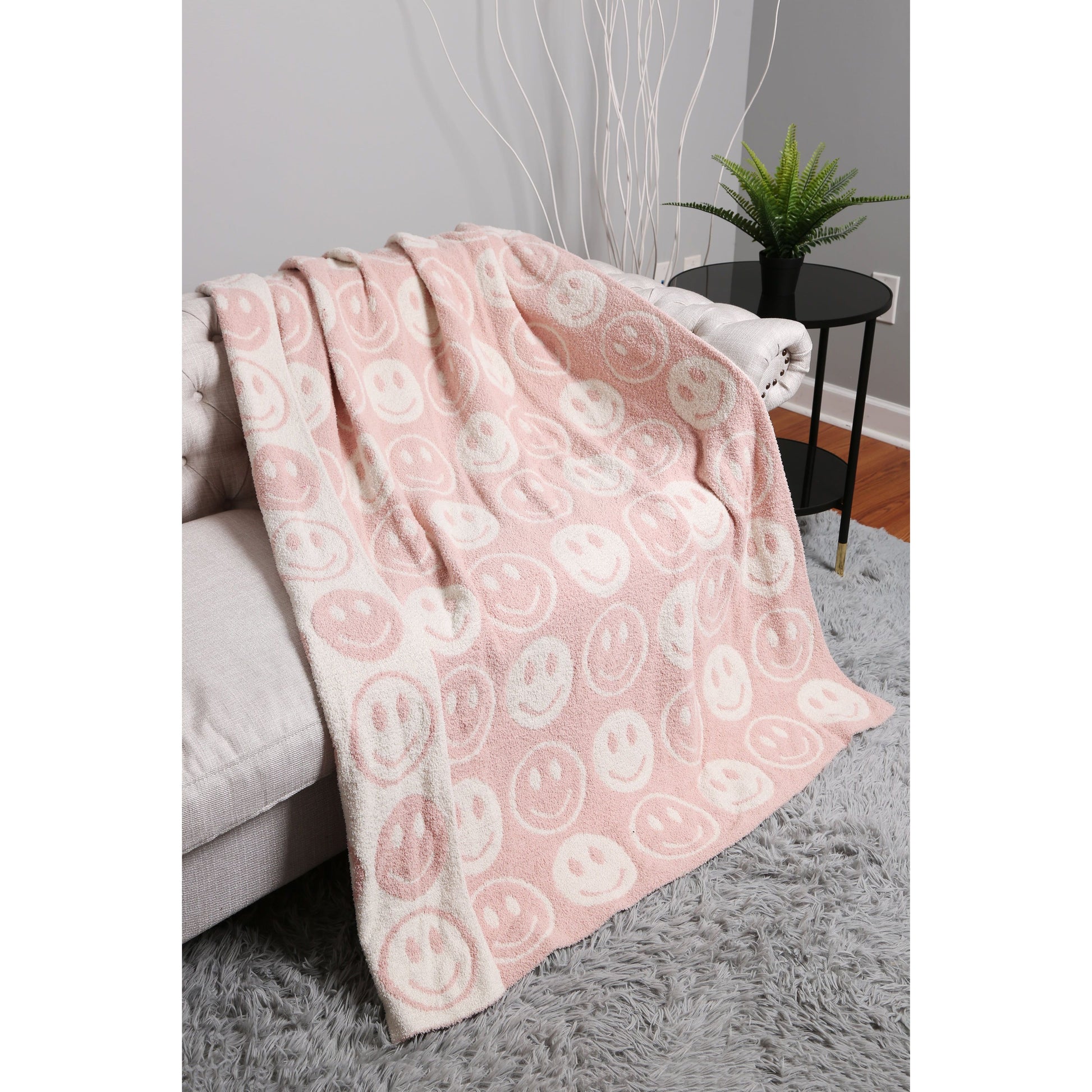 Cozy Collection Smiley Throw Blanket - Desert Dreams Boutique
