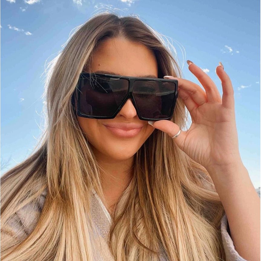 Black Beverly Oversized Sunglasses - Desert Dreams Boutique